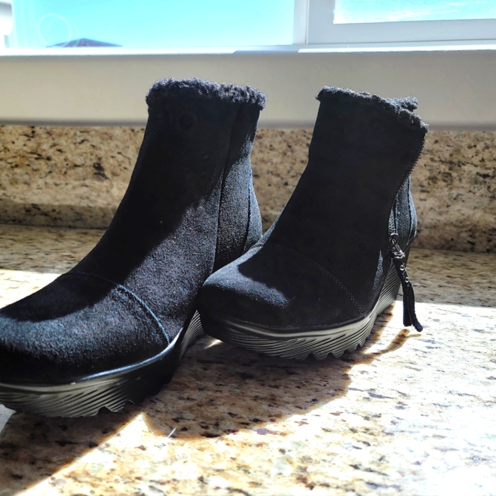 Shoes/boots